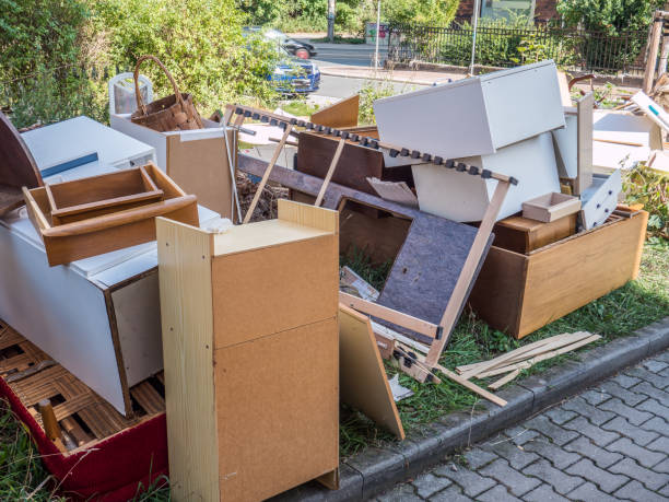 Best Yard Cleanup Services  in Stafford Springs, CT